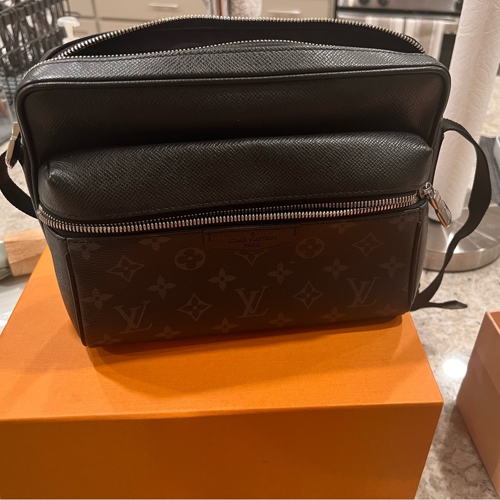 Louis Vuitton Cross Body Messenger Bag